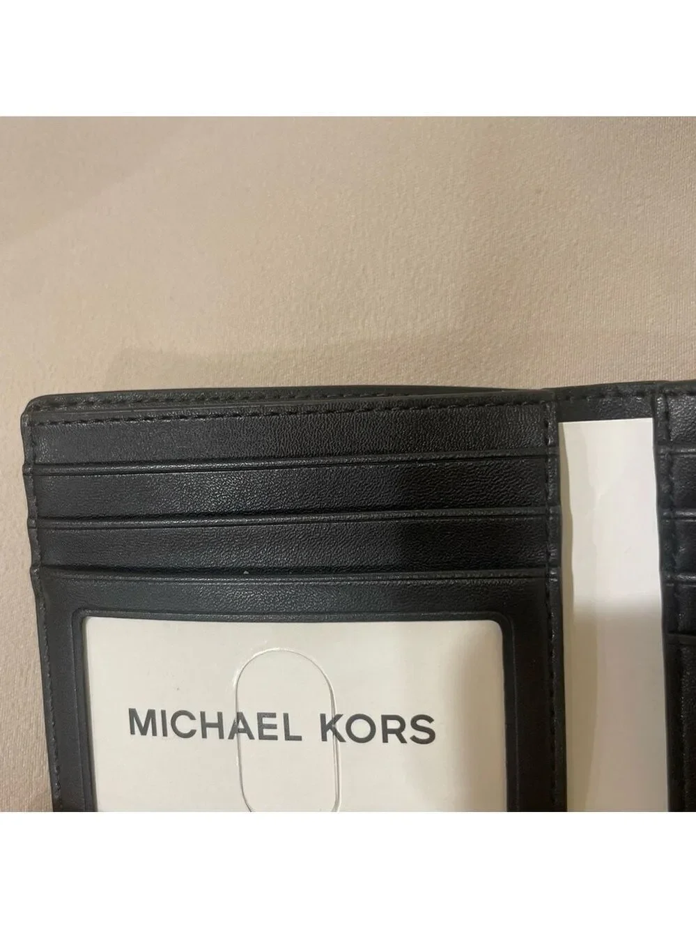 Authentic Michael Kors Men’s Bifold Wallet |Designer men’s logo classic wallet